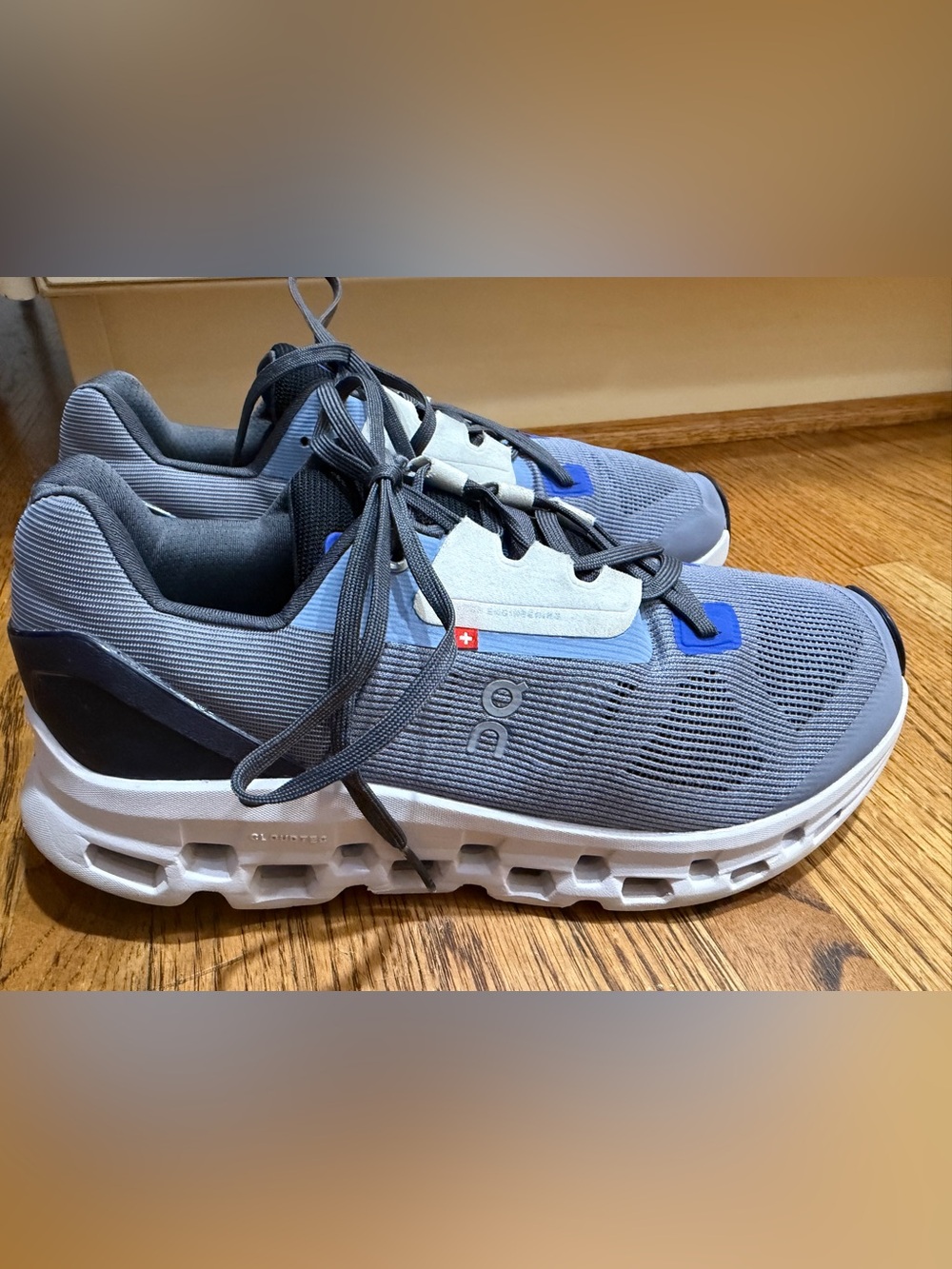On Cloud Men’s Cloudstratus Gray/Black/Blue Sneakers Sz 8.5
